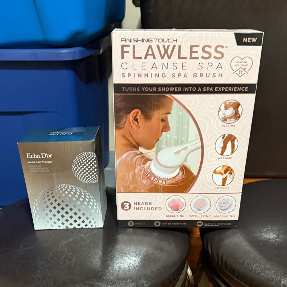 🔥Finishing Touch Flawless Cleanse Spa Spinning Brush - White and Eclat D’or Mass